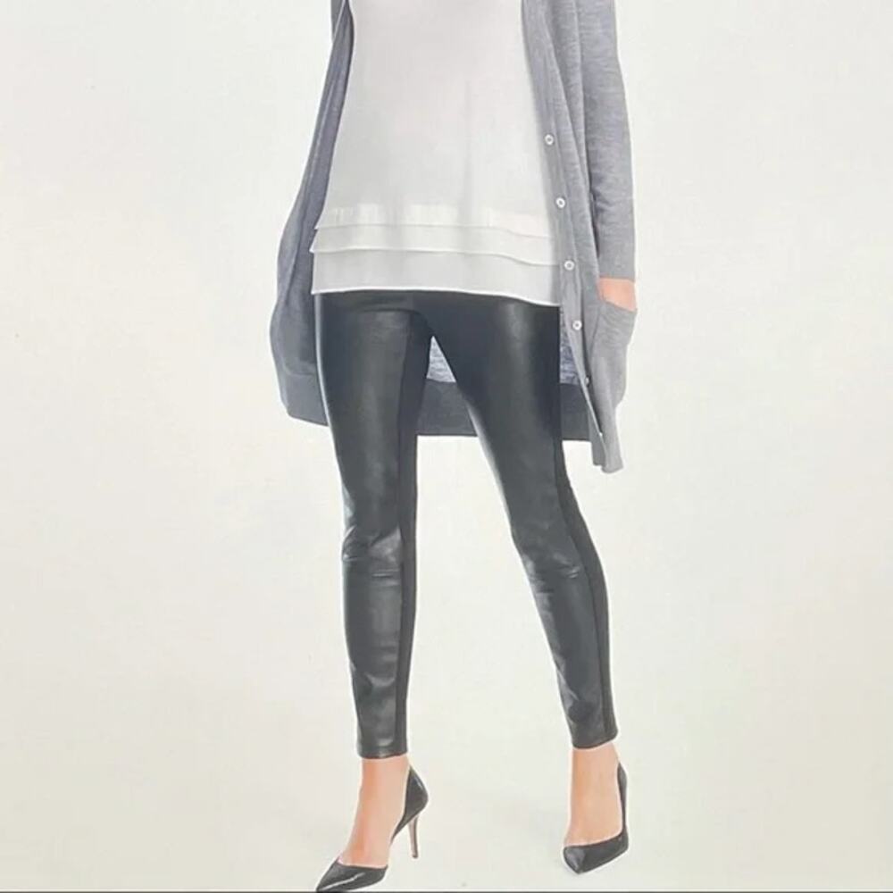White House Black Market The Legging Vegan Leather Front Ankle Pants Size 00
